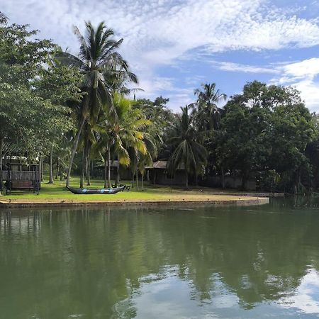 Yonan River Face Safari Resort Udawalawe Exterior photo